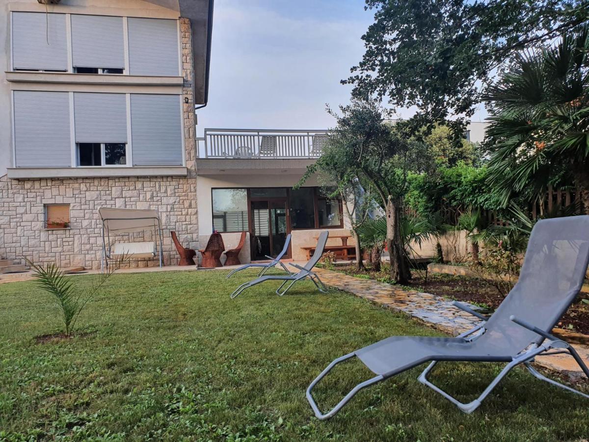 Apartments Hawaii Banjole Exterior photo